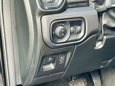 Used 2022 RAM 1500 Limited w/ (RED) Edition image 10