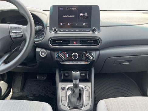 Certified 2023 Hyundai Kona SEL w/ Winter Weather Package AWD/4WD image 12