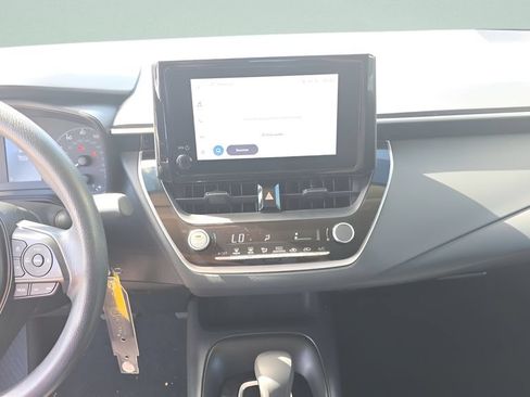 Used 2024 Toyota Corolla LE FWD image 15