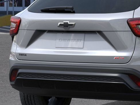 New 2026 Chevrolet Trax RS image 14