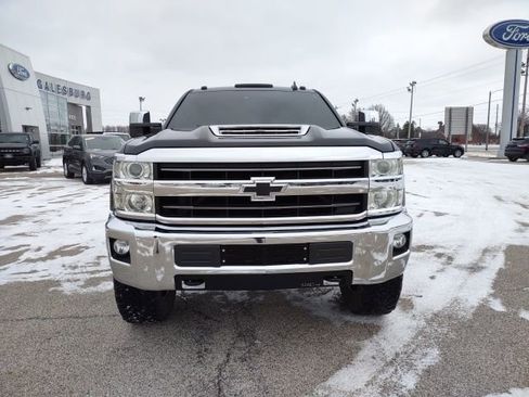 Used 2019 Chevrolet Silverado 2500 LTZ w/ Duramax Plus Package image 8