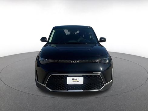 Used 2025 Kia Soul LX w/ LX Technology Package image 4