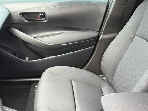 Used 2026 Toyota Corolla LE FWD image 11