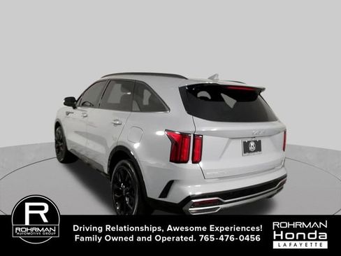 Used 2023 Kia Sorento SX AWD/4WD image 8