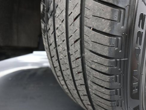 Certified 2024 Honda CR-V EX image 17