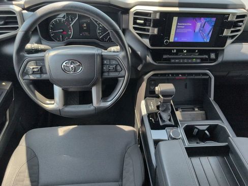 Used 2025 Toyota Tundra SR5 w/ SR5 Convenience Package RWD image 32