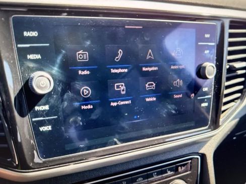 Used 2021 Volkswagen Atlas SEL Premium image 7