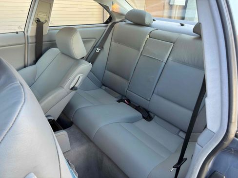 Used 2004 BMW 330Ci Coupe RWD image 47