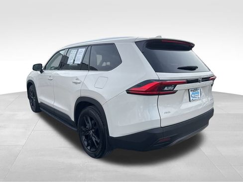 Used 2024 Toyota Grand Highlander Platinum image 6