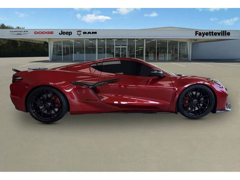 Used 2023 Chevrolet Corvette Z06 image 2