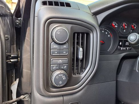 Used 2023 Chevrolet Silverado 1500 Custom Trail Boss w/ LPO, Dark Essentials Package AWD/4WD image 26