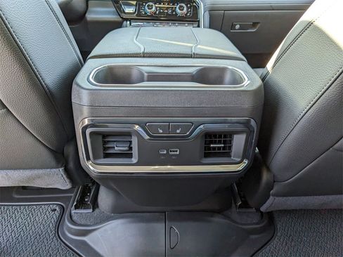 Used 2024 GMC Sierra 1500 Denali w/ Denali Reserve Package image 17