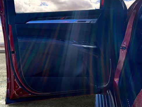 Certified 2025 Cadillac Escalade Sport Platinum w/ LPO, Floor Liner Package image 20