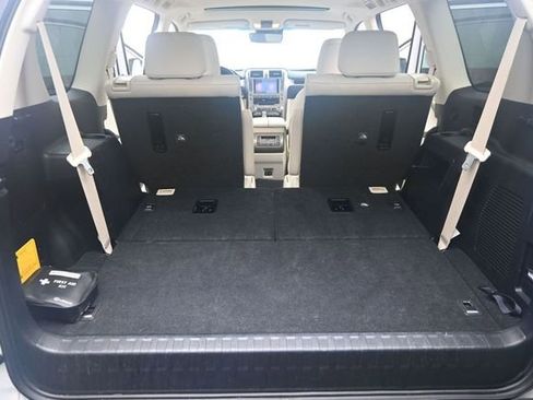 Used 2021 Lexus GX 460 Premium AWD/4WD image 22
