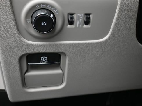 New 2025 Jeep Wagoneer Series II w/ Convenience Group I image 20