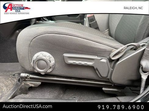 Used 2020 Jeep Wrangler Unlimited Sport image 17