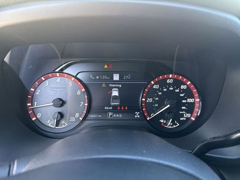 Used 2024 Nissan Titan PRO-4X w/ Pro-4x Convenience Package image 19