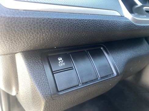Used 2018 Honda Civic EX image 19