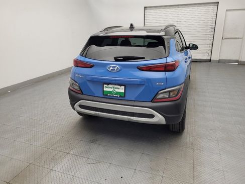 Used 2022 Hyundai Kona SEL image 7