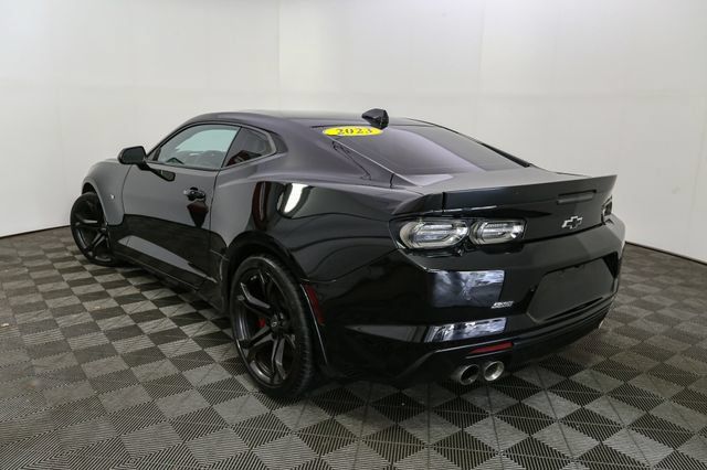 Used 2023 Chevrolet Camaro SS RWD image 9
