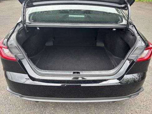 Used 2025 Toyota Camry SE FWD image 26
