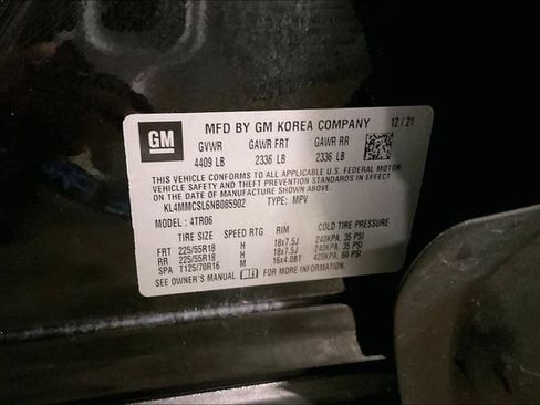 Used 2022 Buick Encore GX Preferred w/ Cold Weather Comfort Package AWD/4WD image 37