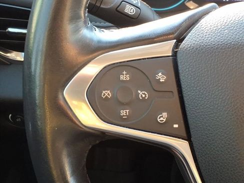 Used 2020 Chevrolet Traverse LT FWD image 12