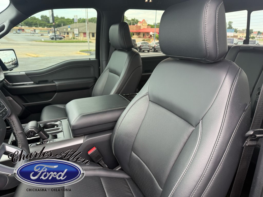 Used 2025 Ford F150 Lariat w/ Equipment Group 501A Mid AWD/4WD image 10