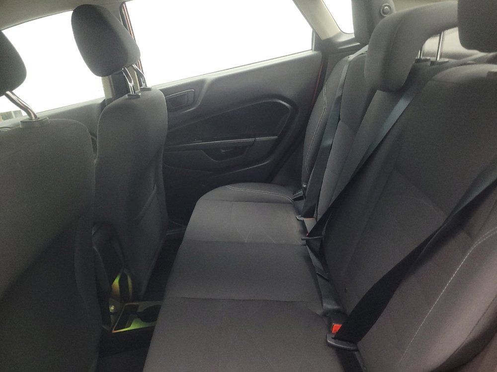 Used 2018 Ford Fiesta SE FWD image 18