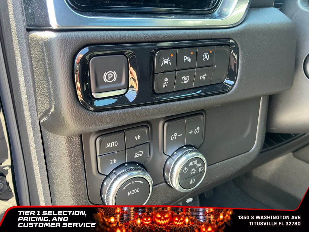 New 2026 GMC Yukon Denali w/ Sun & Power Step Package AWD/4WD image 22