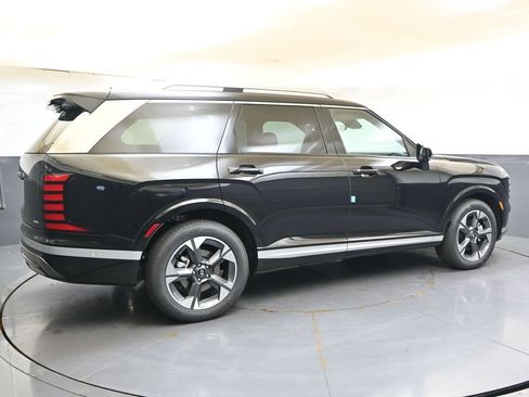 Used 2026 Hyundai Palisade Limited AWD/4WD image 6