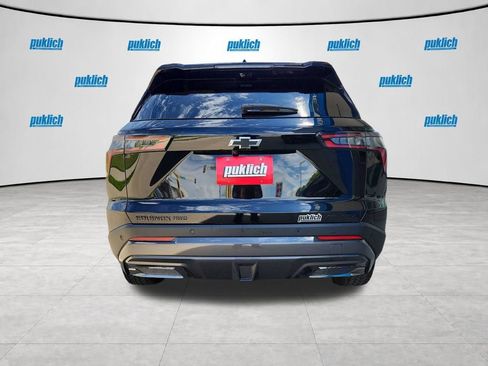 New 2026 Chevrolet Equinox ACTIV w/ Convenience Package III AWD/4WD image 4