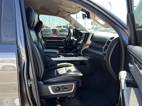 Used 2020 RAM 1500 Laramie AWD/4WD image 23