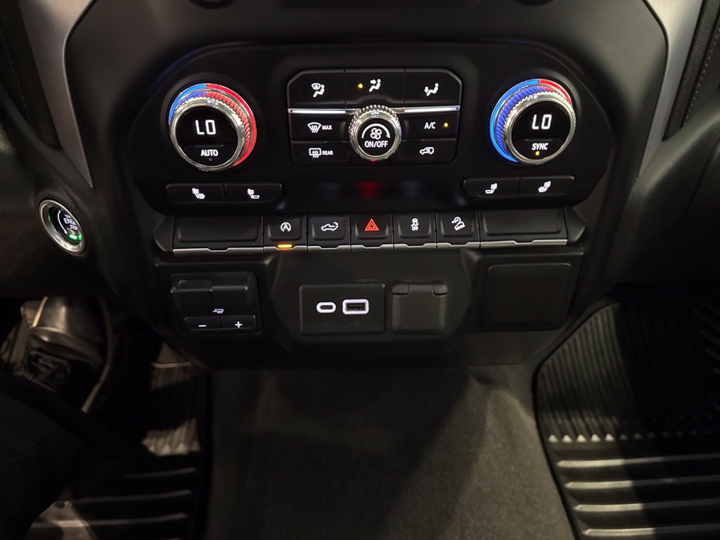 Used 2020 GMC Sierra 1500 SLE w/ X31 Off-Road Package AWD/4WD image 26