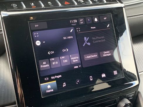 Used 2024 Jeep Grand Cherokee Laredo X w/ Trailer Tow Package image 20