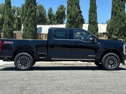 New 2026 Ford F250 Platinum AWD/4WD image 4