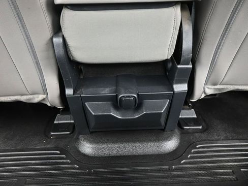 Certified 2022 Ford F250 XL w/ Power Equipment Group image 19