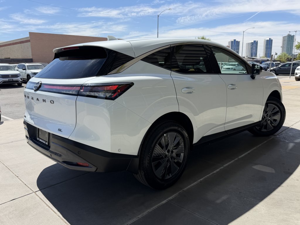 Used 2025 Nissan Murano SL AWD/4WD image 4