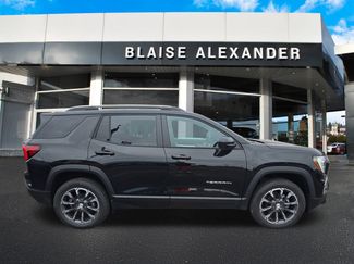 New 2026 GMC Terrain Elevation w/ Elevation Premium Package video 2