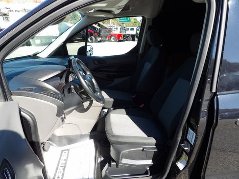 Used 2022 Ford Transit Connect XL image 17