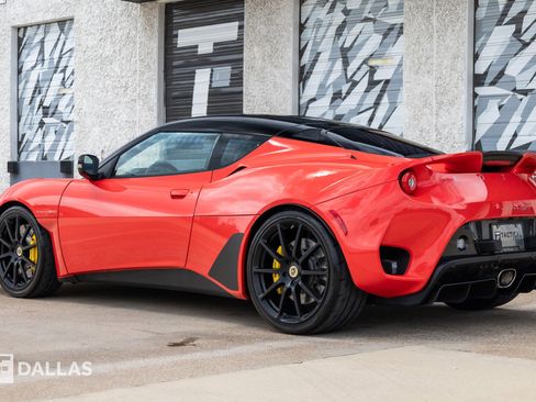 Used 2020 Lotus Evora image 10