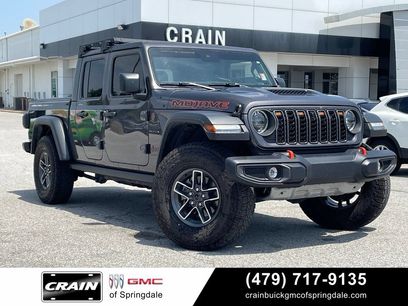 Used 2025 Jeep Gladiator Mojave w/ Convenience Group
