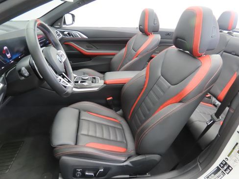 Certified 2025 BMW 440i xDrive w/ Premium Package image 26