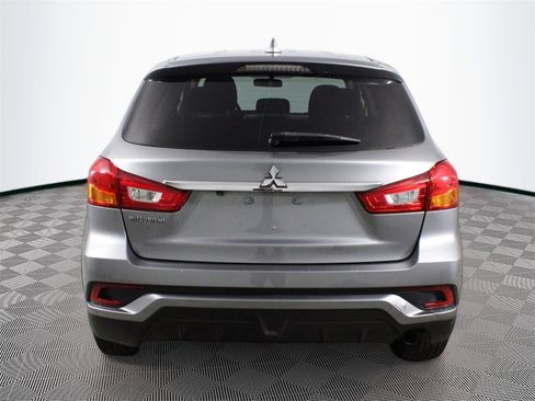 Used 2019 Mitsubishi Outlander Sport LE image 4