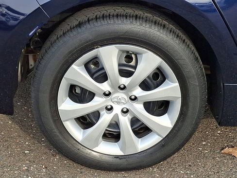 Certified 2022 Toyota Corolla LE image 8