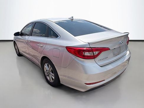 Used 2017 Hyundai Sonata SE FWD image 6