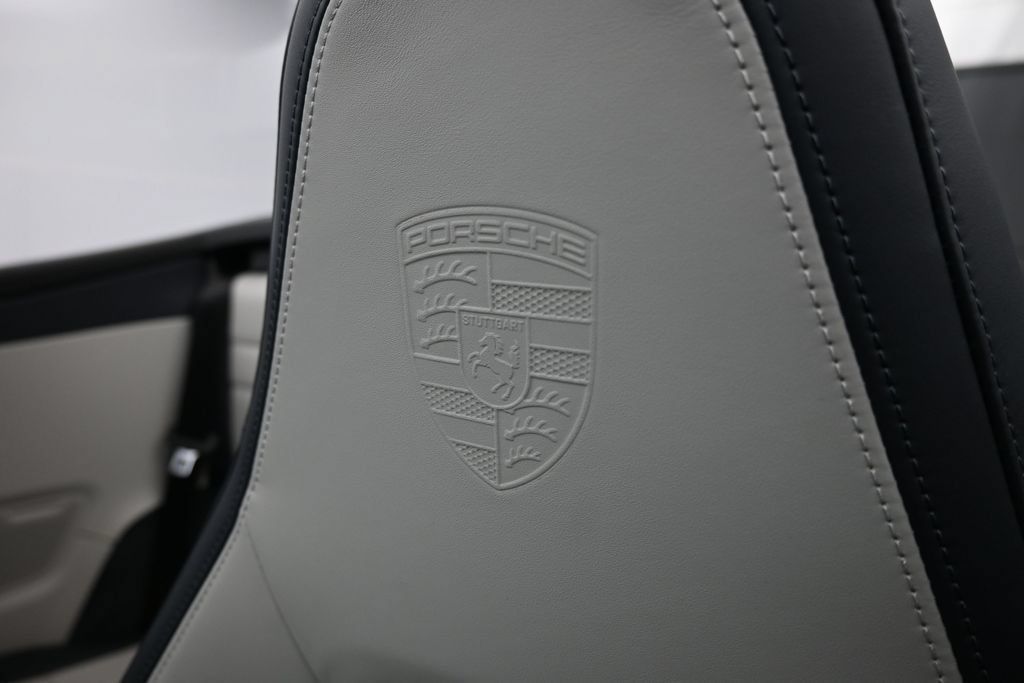Certified 2026 Porsche 911 Carrera 4S AWD/4WD image 32