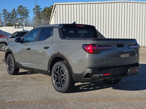 Used 2023 Hyundai Santa Cruz SEL image 3