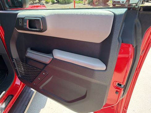 Used 2023 Ford Bronco Wildtrak AWD/4WD image 18