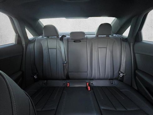 Used 2021 Audi A4 2.0T Premium Plus w/ Premium Plus Package image 17